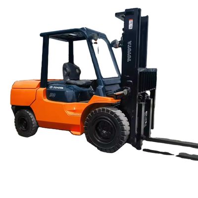 Potente motore diesel 5 tonnellate Toyota carrello elevatore usato 3 tonnellate 3,5 tonnellate carrello elevatore