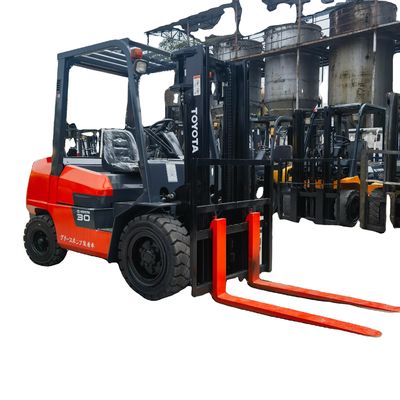 Toyota 7F30 8F30 per aziende agricole ToyotaFDZN30 in buone condizioni