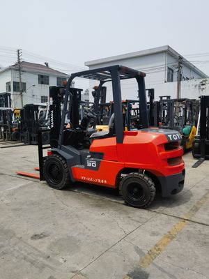 Toyota 7F30 8F30 per aziende agricole ToyotaFDZN30 in buone condizioni