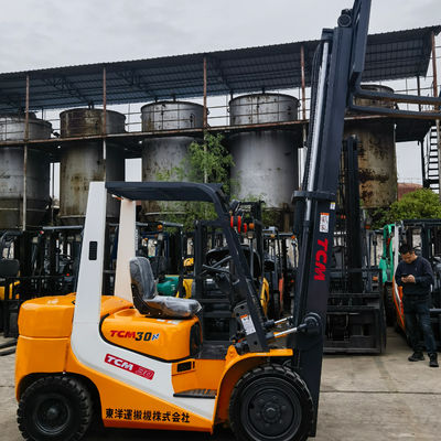 3000 kg motore diesel carrello elevatore 3 tonnellate in Giappone Originale Komatsu TCM Toyota FD30 FD30T6