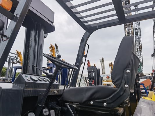 Altri carrelli elevatori diesel HOT Komatsu da 10 tonnellate a 12 tonnellate a 15 tonnellate a 16 tonnellate con mastello da container
