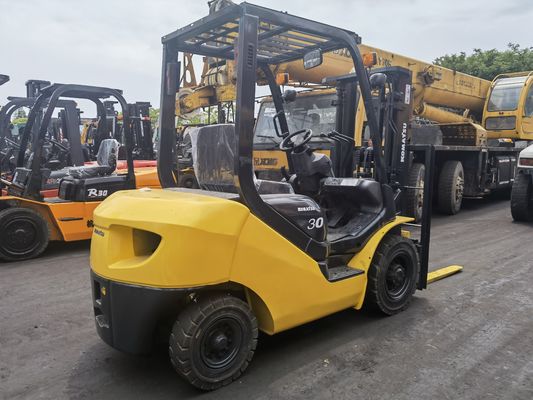 Forklift Komatsu FD30 da 3 tonnellate FD25 FD50 1,5 tonnellate 2,5 tonnellate 3 tonnellate 5 tonnellate Forklift giapponese usato