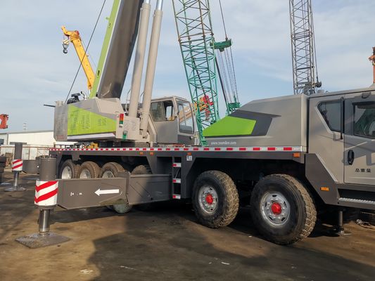 Prodotto ZTC1500 150 tonnellate di rimorchio pesante Telescopic camion gru con Max. Altezza di sollevamento 42m