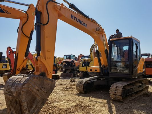 Escavatore usato Hyundai 110 11TON Escavatore a striscia in buone condizioni Pompa idraulica originale