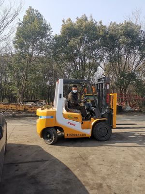 1200 mm larghezza della forcella TCM 3 tonnellate 3.5 tonnellate di forchetta diesel con motore ISUZU YANMAR MISUBISHI