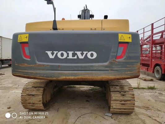 Escavatori idraulici Volvo EC250 usati con orario di lavoro ridotto a Shanghai