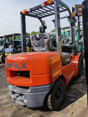 HELI CPCD30 CPCD50 2.5 T 3 T 5 T 4 M 4.5 M carrello elevatore diesel per officine di riparazione di macchine