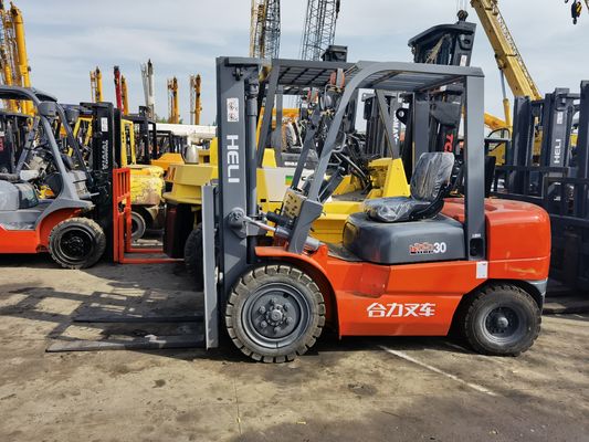 HELI CPCD30 CPCD50 2.5 T 3 T 5 T 4 M 4.5 M carrello elevatore diesel per officine di riparazione di macchine
