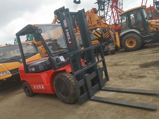 Fornitura di carrelli elevatori diesel da 3 tonnellate/4 tonnellate/5 tonnellate CPCD30/CPCD40/CPCD50 con lunghezza di forcella di routine