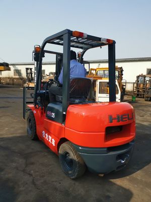 2.5 tonnellate di carrello elevatore a forchetta diesel con certificazione CE e dimensioni di forchetta di routine