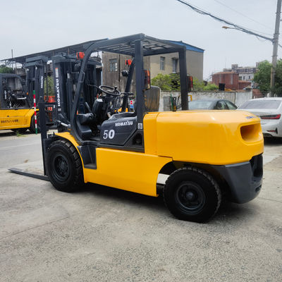 1200 mm larghezza della forcella sorgente manuale di alimentazione utilizzato Komatsu FD50 5 tonnellate carrello elevatore in buone condizioni