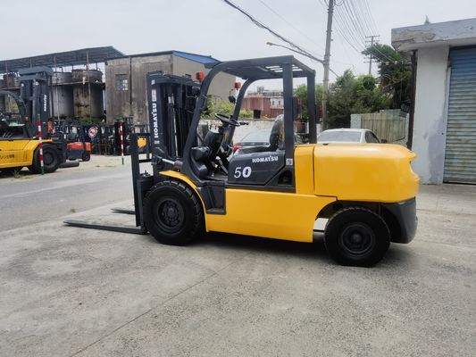 1200 mm larghezza della forcella sorgente manuale di alimentazione utilizzato Komatsu FD50 5 tonnellate carrello elevatore in buone condizioni