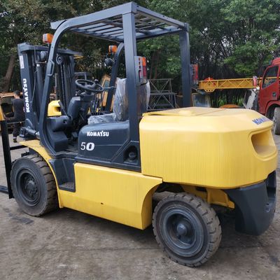 Fonte di alimentazione manuale Giappone Komatsu FD50 carrello elevatore da 5 tonnellate con cambio laterale 3 fasi 2 fasi