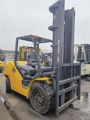 Shanghai Instock Komatsu FD50-10 carrello elevatore da 5 tonnellate con 2,5 tonnellate 3 tonnellate 3,5 tonnellate 5 tonnellate 7 tonnellate 15 tonnellate