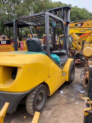 FD50T-17 FD50 Camioni a forchetta Komatsu diesel per camion a forchetta Batteria Start 3,0 tonnellate Giappone