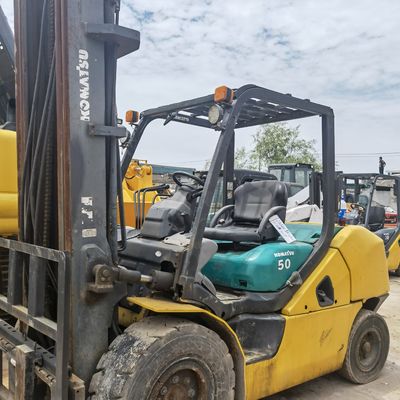 5 tonnellate di carrelli elevatori Komatsu FD50-10 FD50-7 FD50 con fonte di alimentazione manuale e in buone condizioni