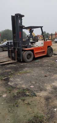 TCM FD70 carrello elevatore usato in buone condizioni peso 7000 kg motore diesel fonte di alimentazione