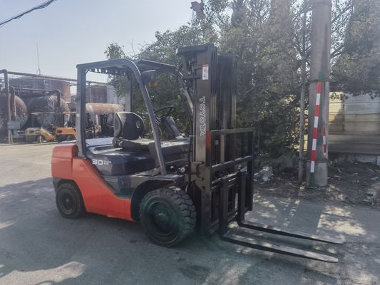 TOYOTA 8F30 7F30 FD30 carrello elevatore a motore diesel con lunghezza di forchetta di 4,5 m e albero a 3 fasi