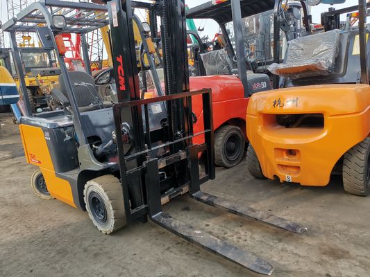 TCM FB25-7 carrello elevatore elettrico a batteria con capacità da 1,5 a 4,0 tonnellate e larghezza di forcella di routine