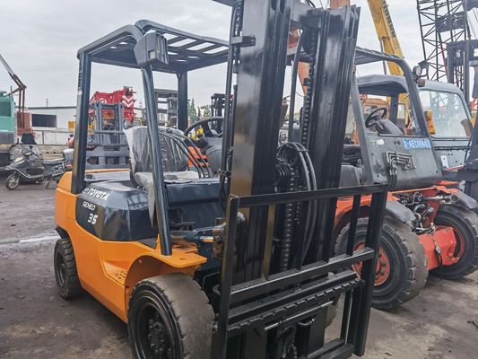 Toyota usato 3.5 tonnellate FD35 Diesel carrello elevatore a Shanghai cantiere con 3500 kg larghezza forcella