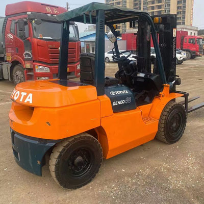 Usato Toyota FD40.4 tonnellate carrello elevatore con 2 stadi Mast 3m 4meters 4.5m Peso KG 4000 kg