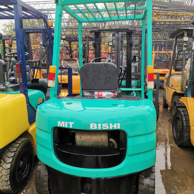 Camione elevatore diesel da 2,5 tonnellate con motore Mitsubishi o Isuzu