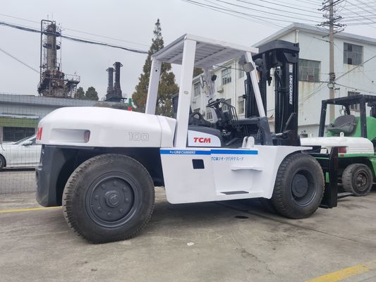 Consumo 10 tonnellate TCM FD100Z 2a fase 4 metri carrello elevatore usato per officine di riparazione di macchine