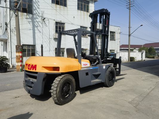 TCM FD100 10T carrello elevatore diesel usato 5m Mast 6 metri di altezza con spostamento laterale 10000 KG Peso