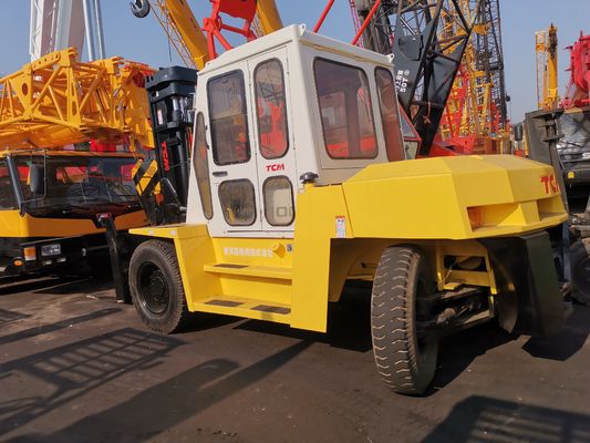 TCM FD100 carrello elevatore diesel utilizzato in cantiere con lunghezza di forcella di routine garantita