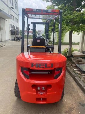 Shanghai Heli 3T carrello elevatore CPC D 30 5T 7T 10T Dimensioni complessive 2600*1150*2055
