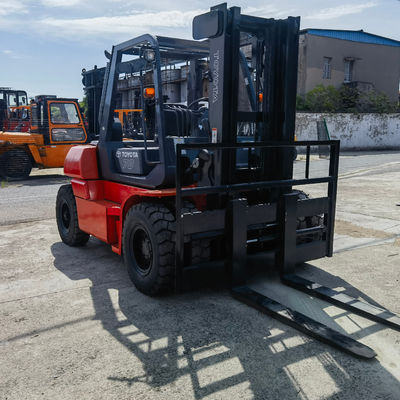 Giappone Isuzu Motore 7 Ton Toyota carrello elevatore con posizionatore di forcella e lunghezza di forcella di routine