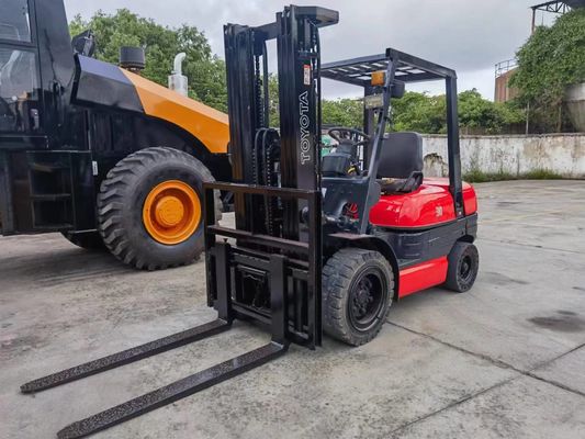 3 tonnellate Toyota carrello elevatore giapponese parti originali Motore diesel Forchetta larghezza e lunghezza Routine