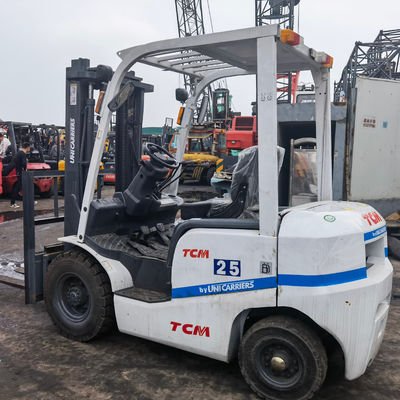 Forklift diesel TCM da 2,5 tonnellate usato FD25 con motore diesel di base nelle dimensioni di routine