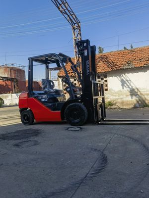 Peso KG 3000 kg Toyota Used forklift 3 tonnellate FD30 8f30 Giappone Originale per l'estrazione di energia