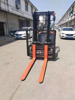 Camioncino Toyota da 3 t con cambio laterale e cilindro FDZN30 LP Motore a gas Komatsu TCM Misubishi