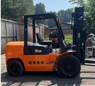 Hangcha R100 R30 carrello elevatore diesel 5000 kg per le operazioni di magazzino nei negozi di abbigliamento