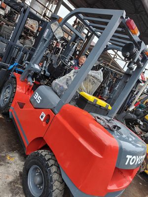 3.5 tonnellate 3 tonnellate 5 tonnellate carrello elevatore FD30 Toyota carrelli elevatori Giappone Originale Due e Tre Gantry 3m 4.5m