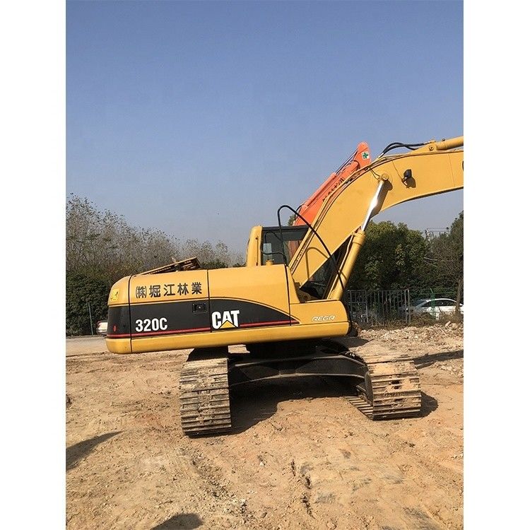 Escavatori usati CAT 320D 320GC 320C 320b da 20 tonnellate con 4000 ore di lavoro in buone condizioni