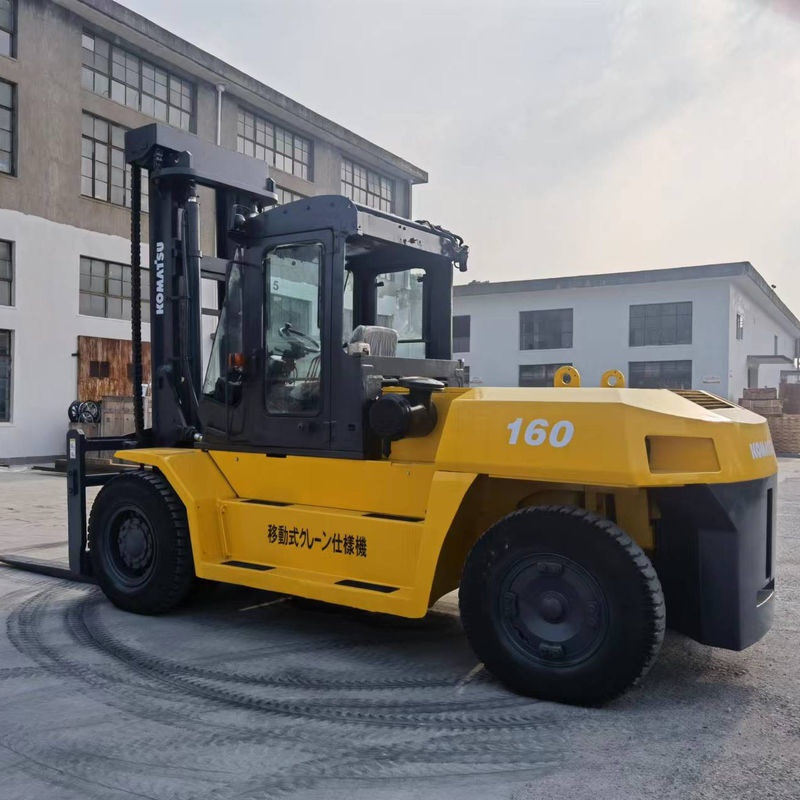 Komatsu FD160 di seconda mano con fonte di alimentazione del motore diesel e lunghezza della forcella di 1150 mm