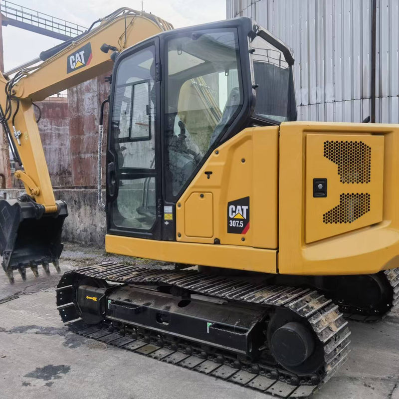 Escavatore usato CAT 307.5 con valvola idraulica originale e binari in gomma provenienti dal Giappone