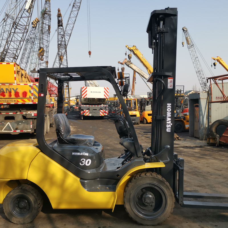 Camione elevatore Komatsu 3t Usato Camione elevatore elevatore Komatsu 3t Fd30 5 t Fd100 Diesel