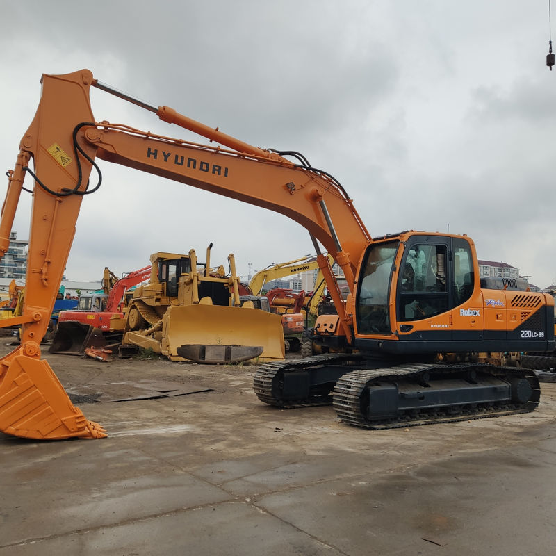 Escavatori Hyundai 220-9s usati con 0-2000 ore di lavoro a Onghua in Corea del Sud