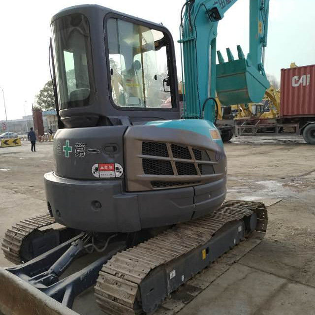 Carico di sollevamento massimo 5,5 tonnellate Kobelco SK55 Escavatore usato 95% per KOBELCO in buone condizioni