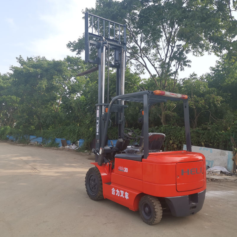 Camion elevatore a motore alternato HELI 3 tonnellate CPD30 1t 2t 3 tonnellate per lavori di costruzione