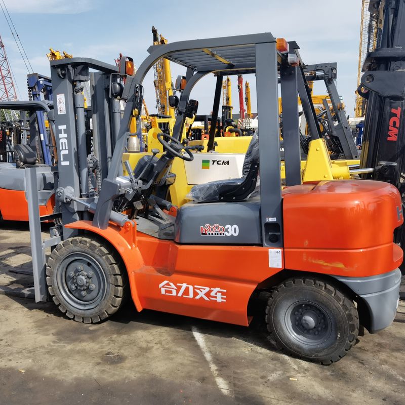 HELI CPCD30 CPCD50 2.5 T 3 T 5 T 4 M 4.5 M carrello elevatore diesel per officine di riparazione di macchine