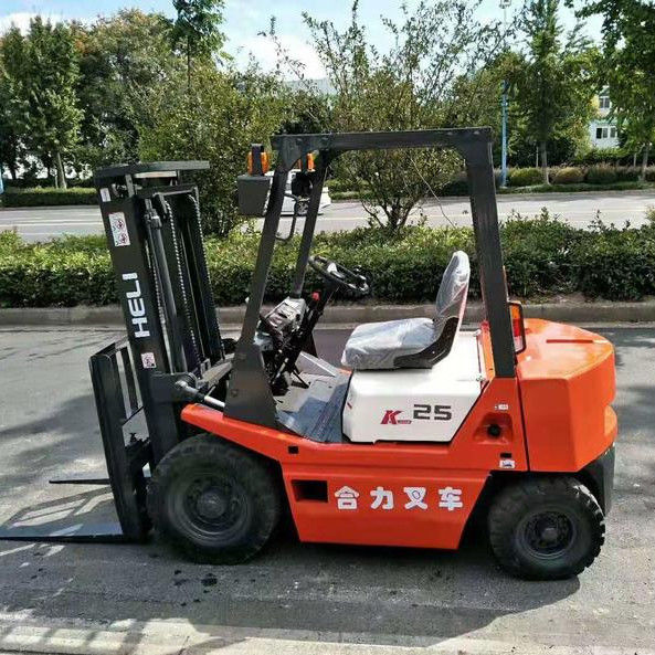Longhua 2022 HELI forklift a gas liquefatto da 2,5 tonnellate CPYD25 con motore K25 fonte di alimentazione motore diesel