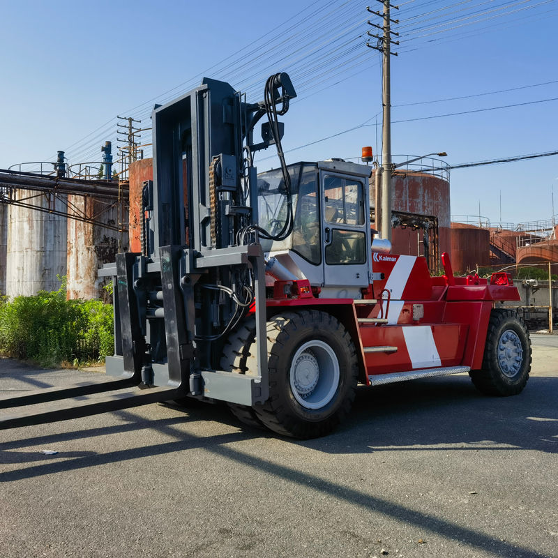 Camione elevatore a forchetta a motore diesel Kalmar originale 25T 30T 40T per operazioni di routine con lunghezza di forchetta