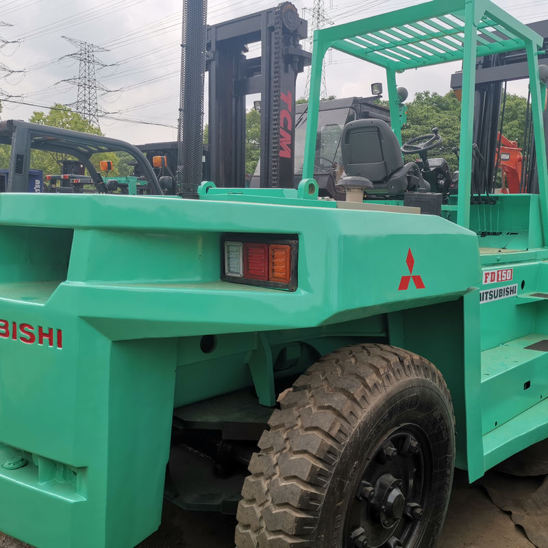 15 tonnellate Mitsubishi FD150 Autocarro di seconda mano con motore diesel per negozi di materiali da costruzione