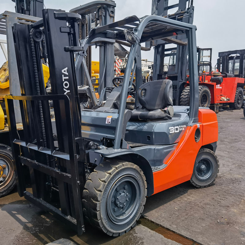 3000 kg Motore a benzina Toyota 8F30 Camione elevatore idraulico diesel per carichi pesanti