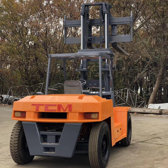 FD100 TCM carrello elevatore di 10 tonnellate in buone condizioni con motore diesel e larghezza di forcella di routine